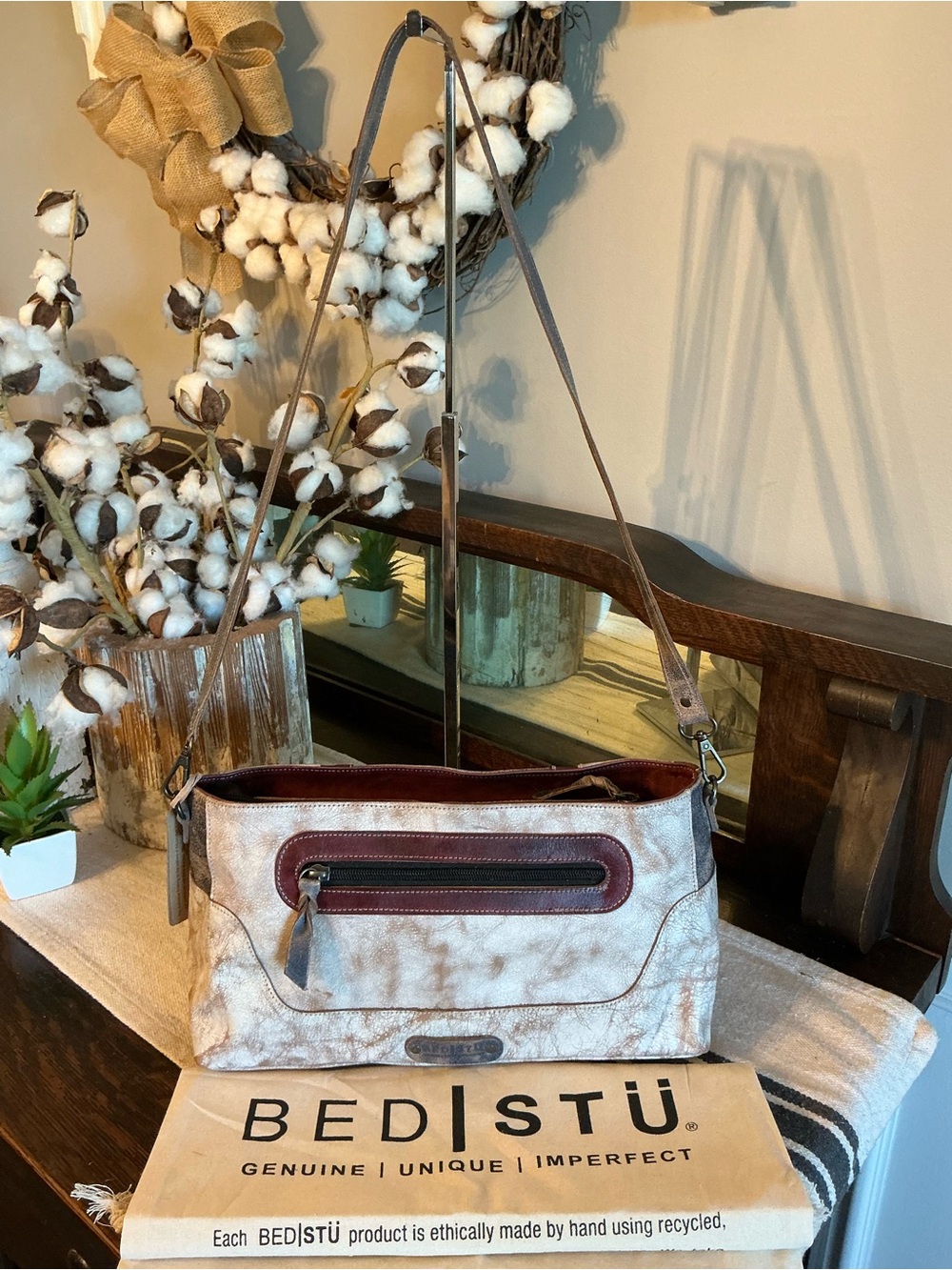 NWT Bed Stu Hyperbolic Shoulder Bag Handbag Americana Lux Red White Blue $235 - Picture 4 of 15